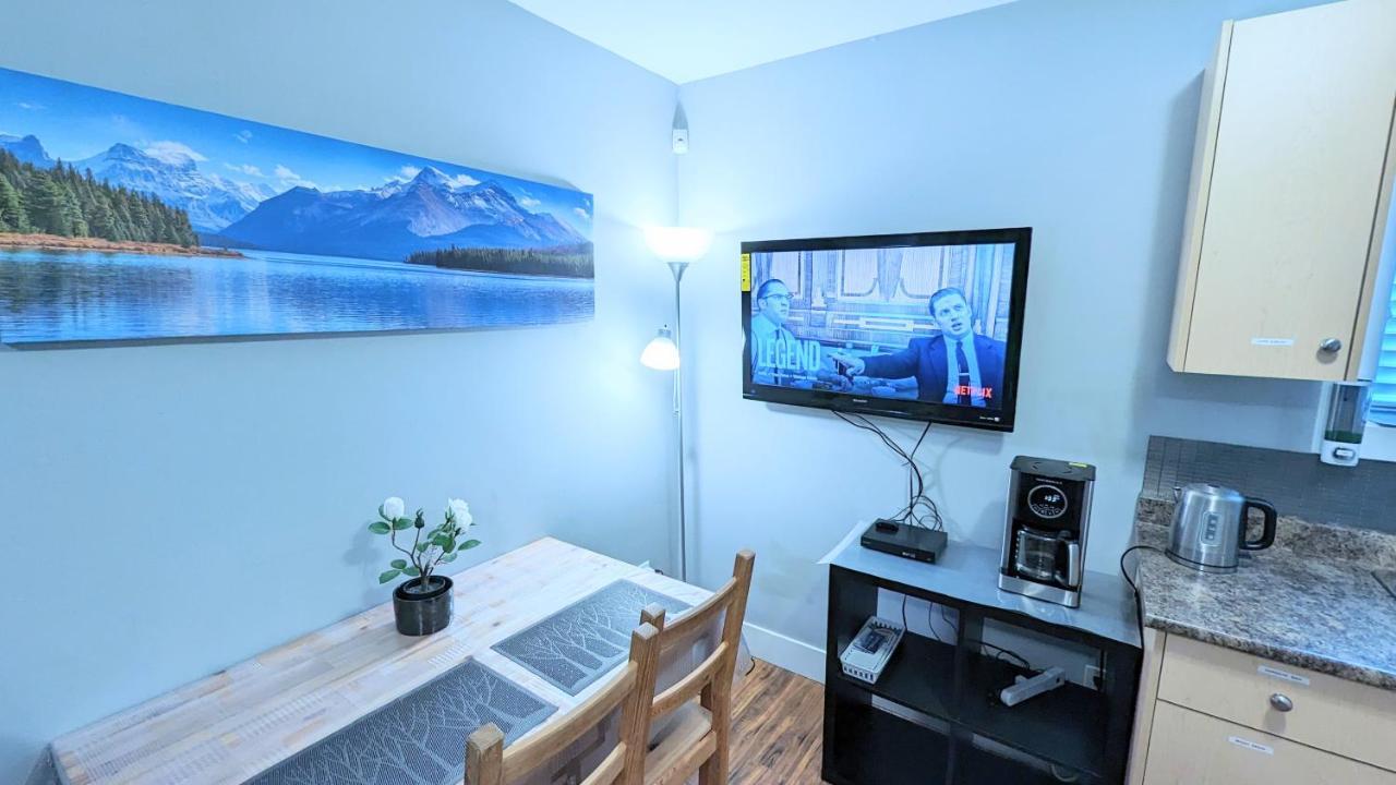 Entire Forest Home Near Nature & Amenities Surrey Eksteriør bilde